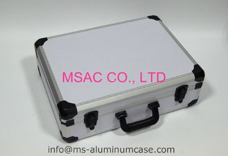 مورد ذخیره سازی آلومینیوم سفید ، کیف حمل آلومینیوم 460 X 335 X 120 میلی متر